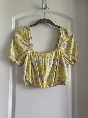 GB girls Yellow & Light Blue Floral Puff-Sleeve Crop Top